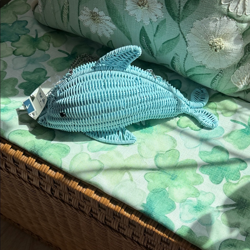 Turquoise Wicker Dolphin   Purse with silver chain crossbody/shoulder strap